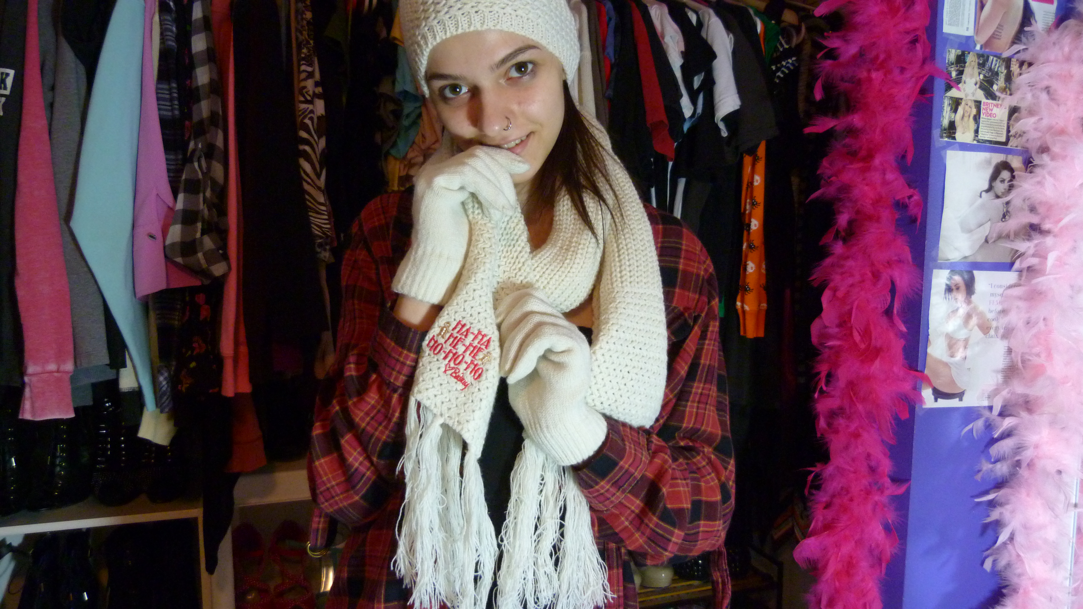 07 Ha-Ha He-He Ho-Ho-Ho (1).JPG